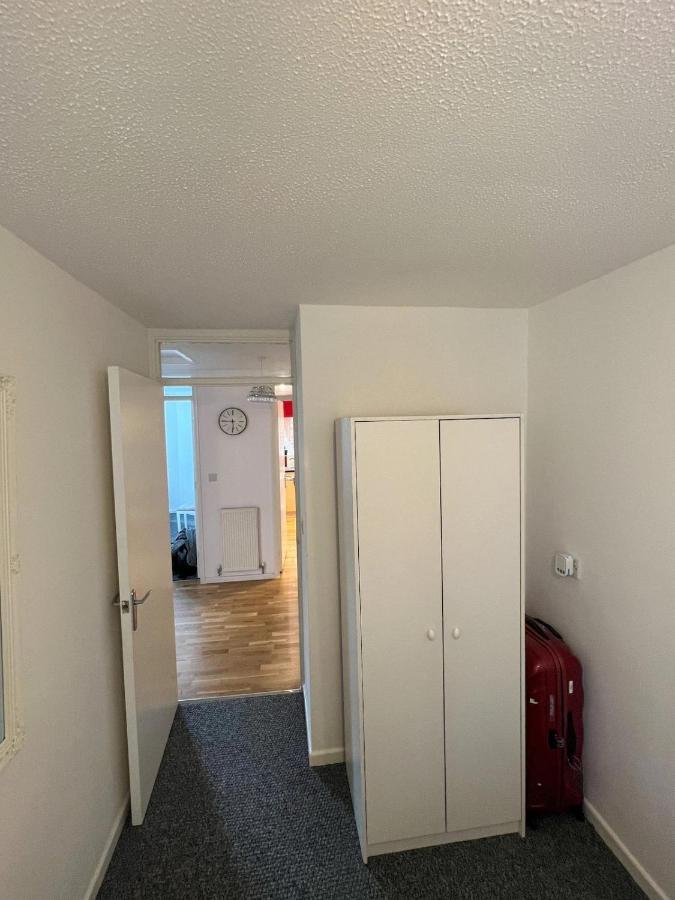 Stylish Apartment In City Centre Оксфорд Екстериор снимка